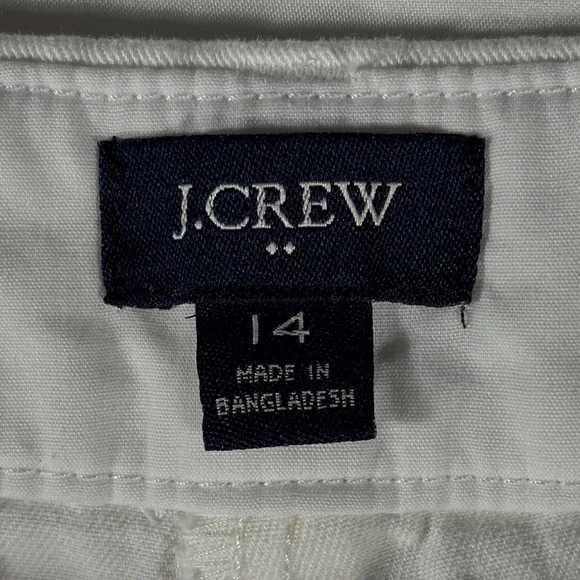 J. Crew womens white basic flat front 5" inseam Bermuda shorts - size 14 - Picture 4 of 10
